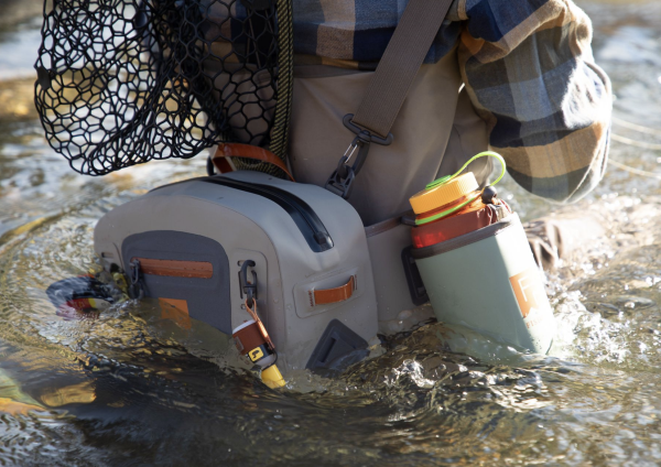 Fishpond Thunderhead Submersible Lumbar Pack Action 5 Fishpond Thunderhead Submersible Lumbar Pack Action 5